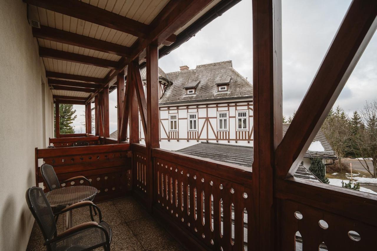 Hotel Solisko Štrbské Pleso Екстериор снимка